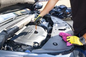 oil, car wallpapers, engine, changing the oil, maintenance, vehicle, car, services, mechanic